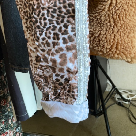 Leopard jogger - Picture 6 of 7